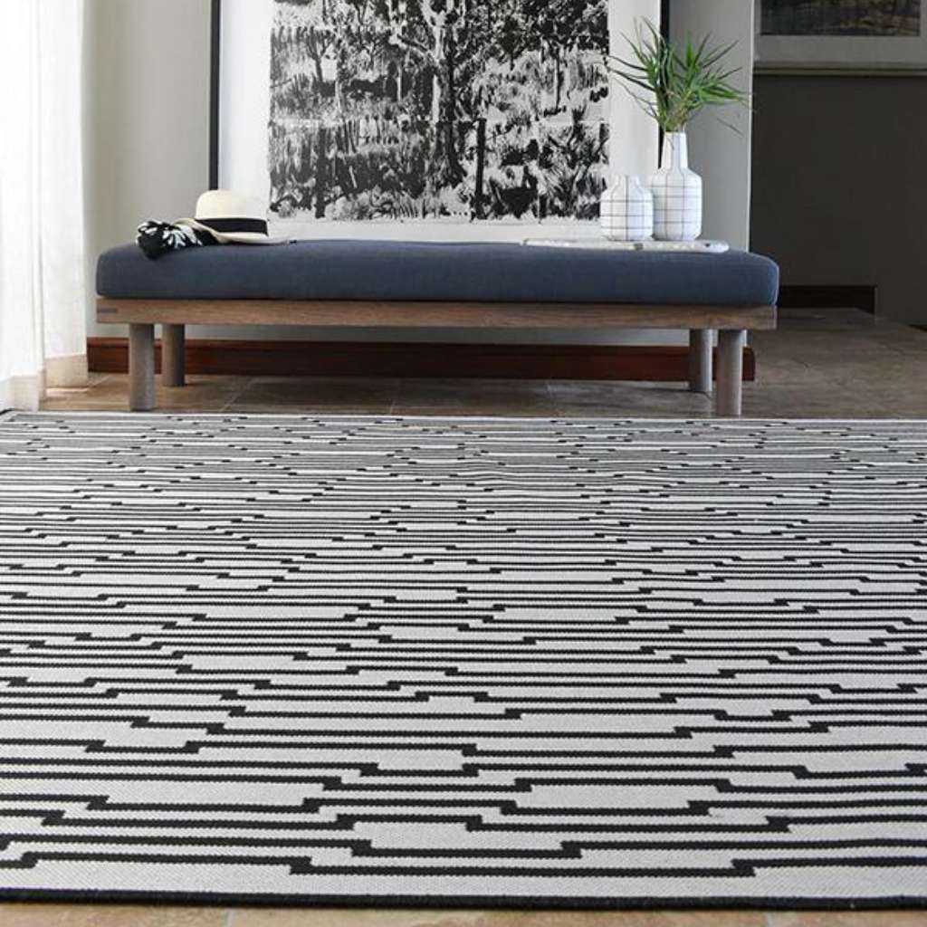 Circuit Black | Rug
