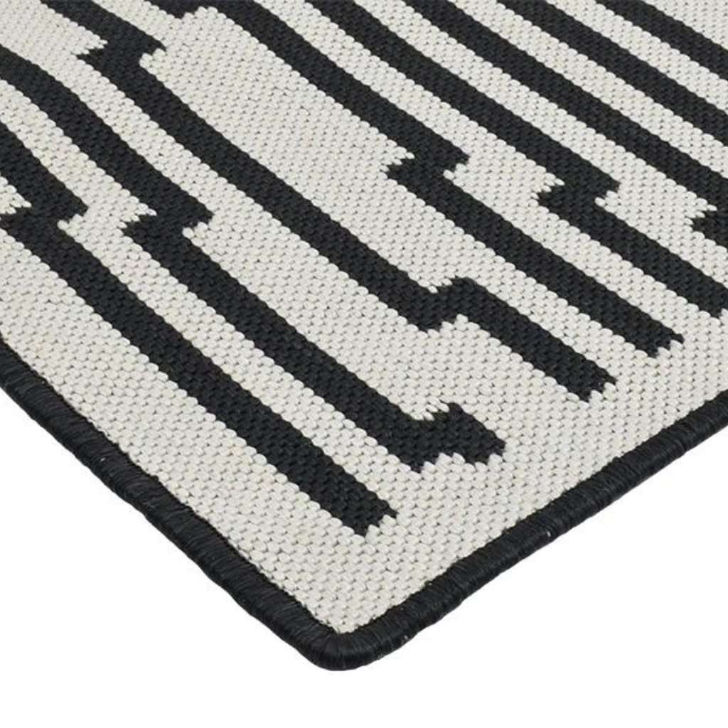 Circuit Black | Rug