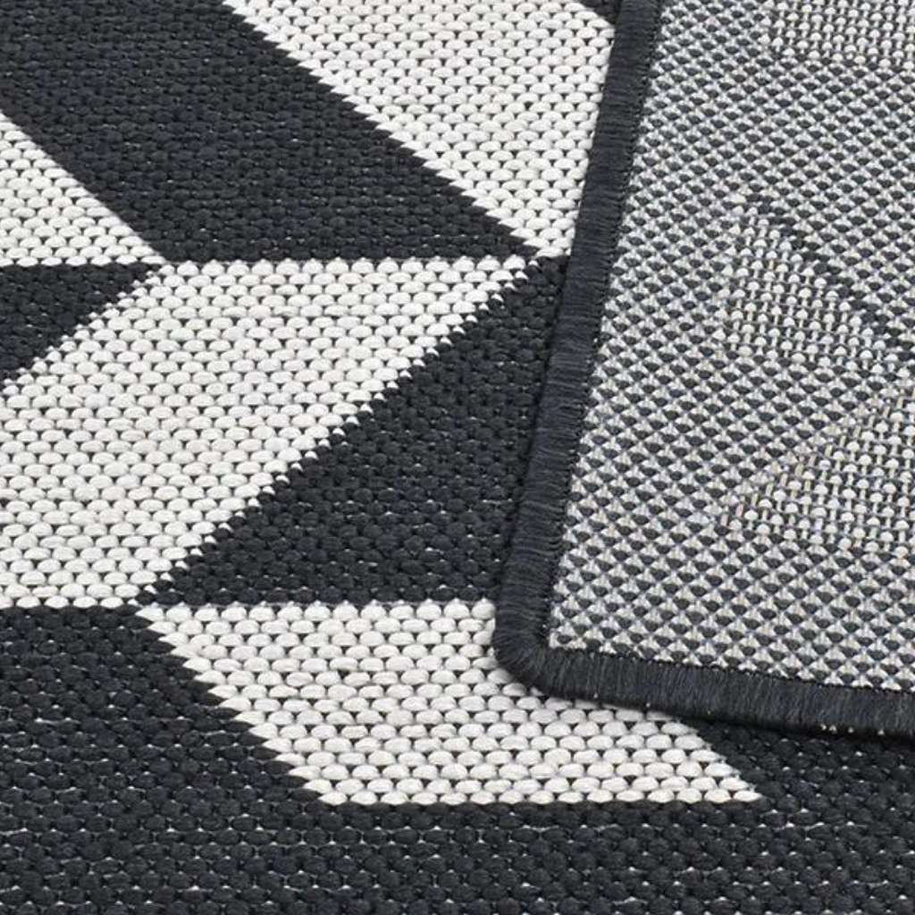 Herald Black | Rug
