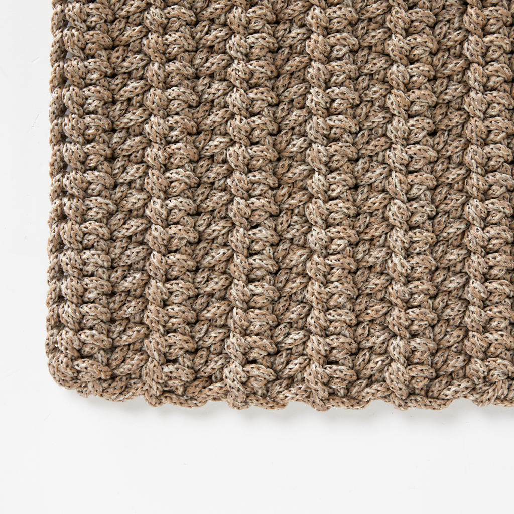 Close-up view of the Morning Mist Rug colour