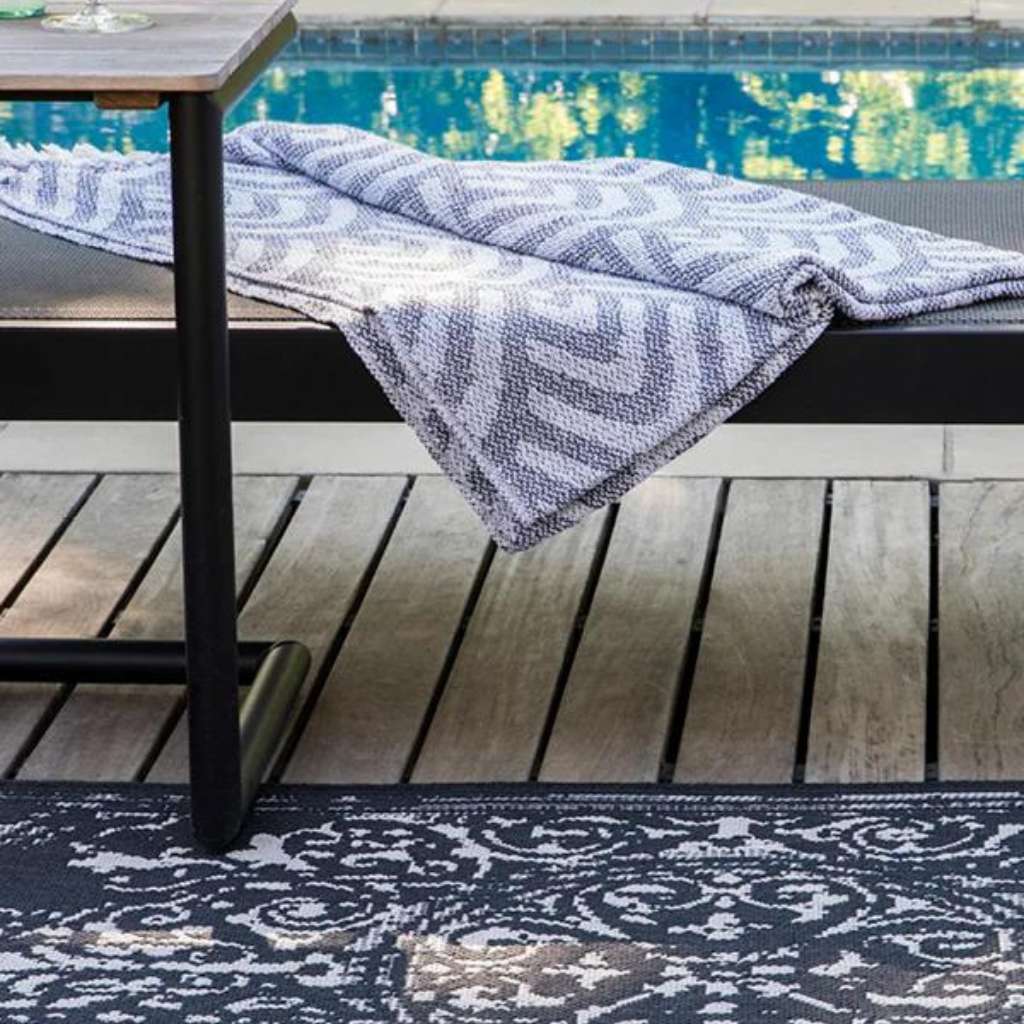 Poletti Black | Rug