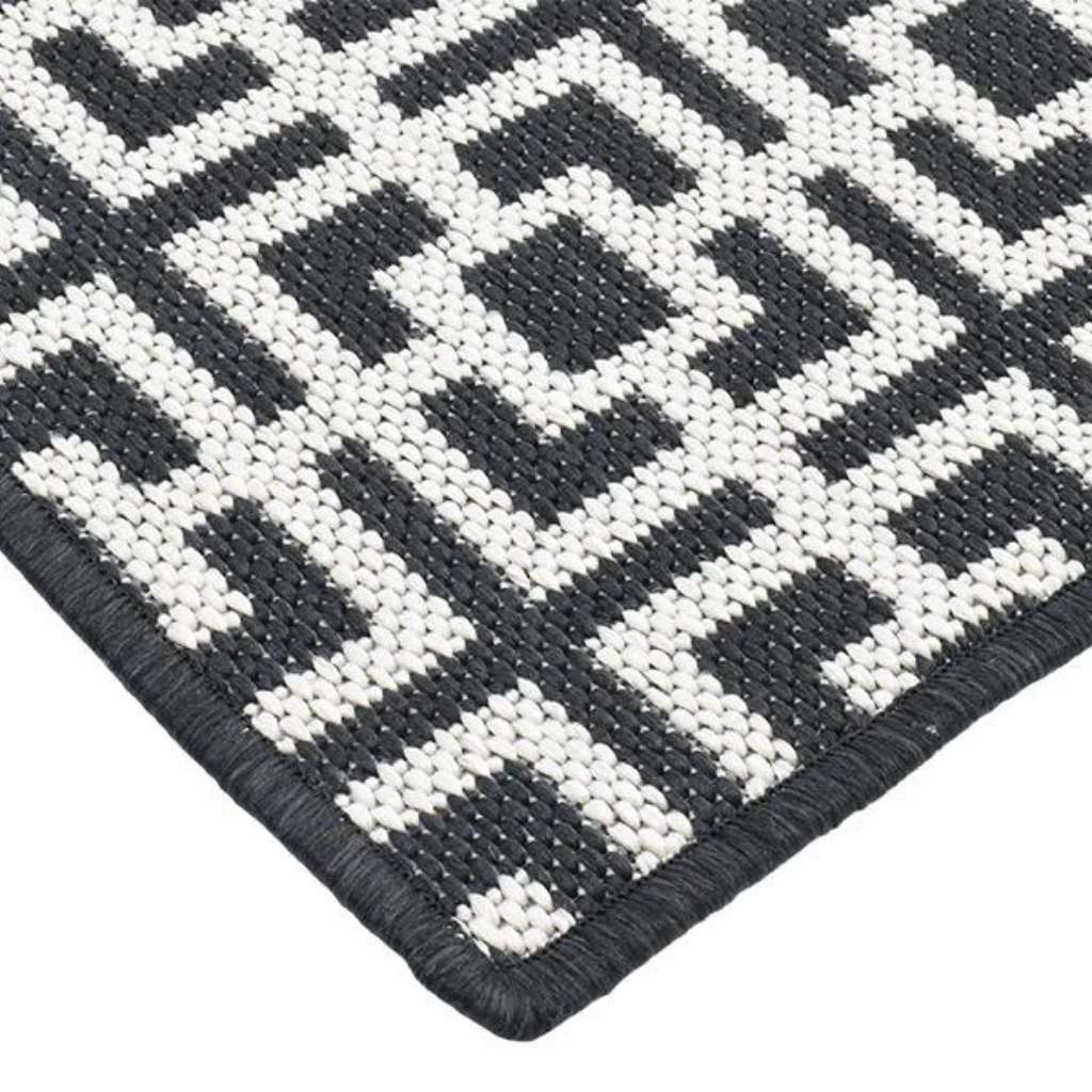 Synthesis Black | Rug