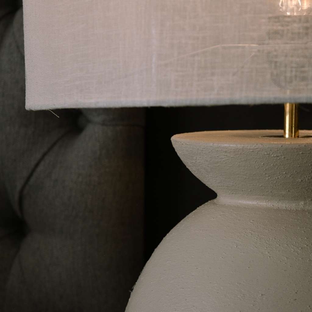 Belly | Artisan Table Lamp