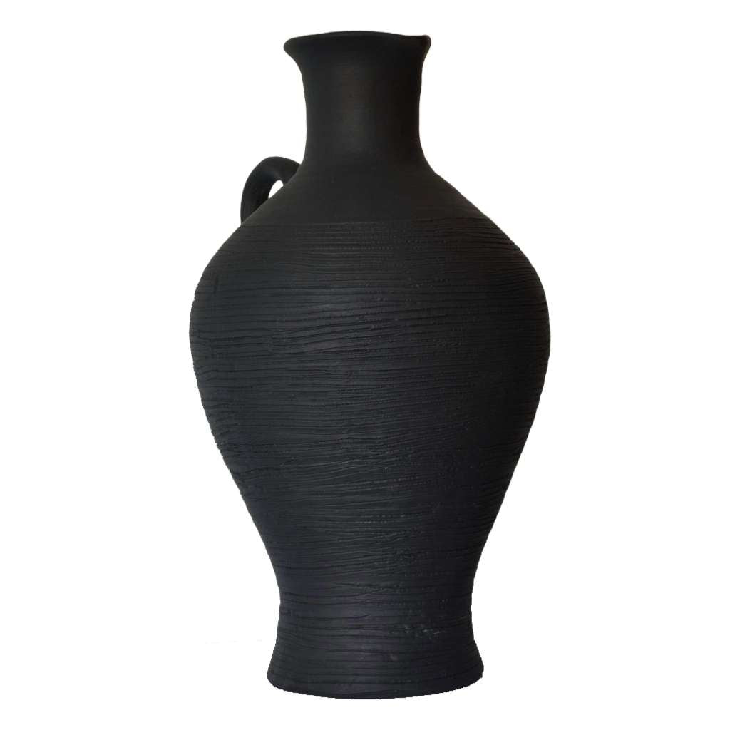 Noir I Water Vessel Set