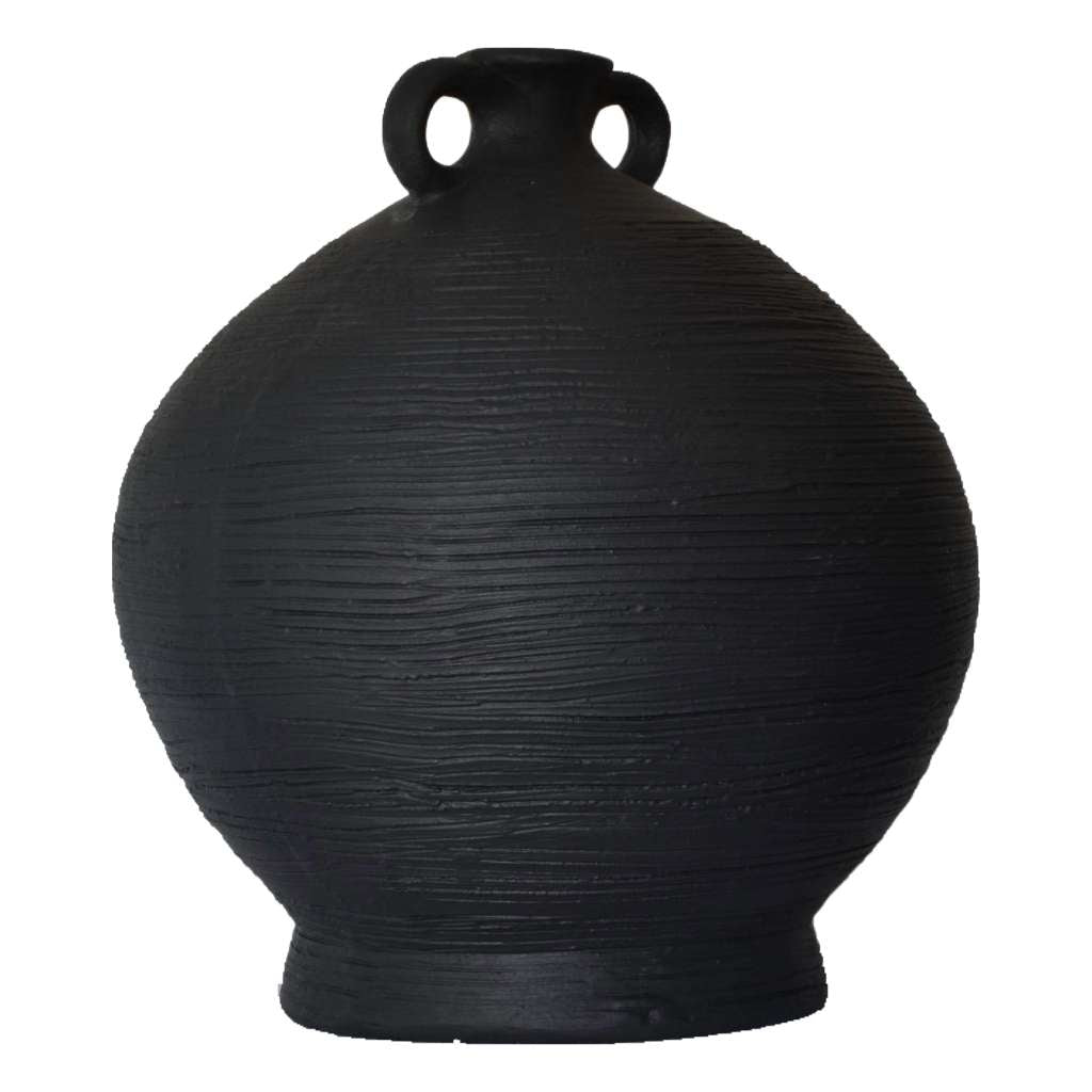 Noir I Water Vessel Set