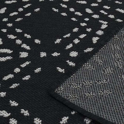 Tumzi Black | Rug