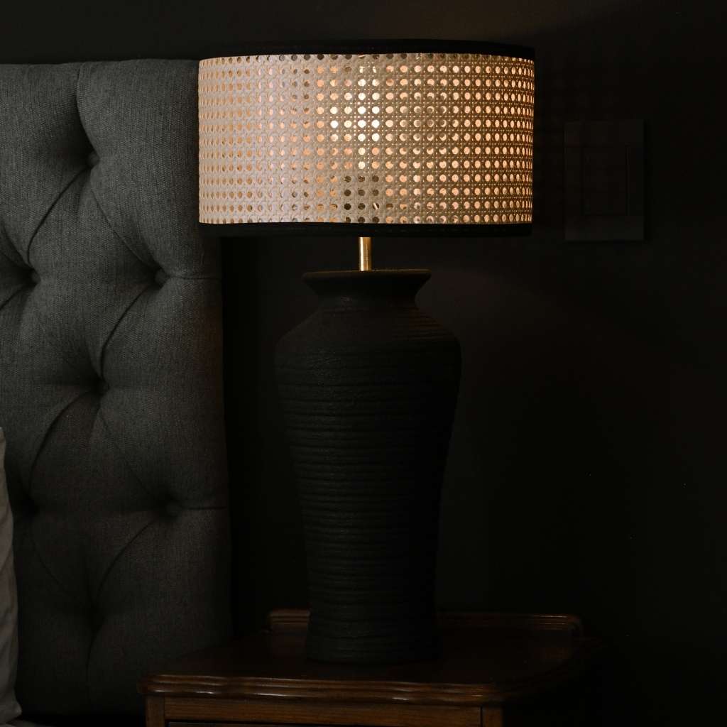 Thull | Artisan Table Lamp