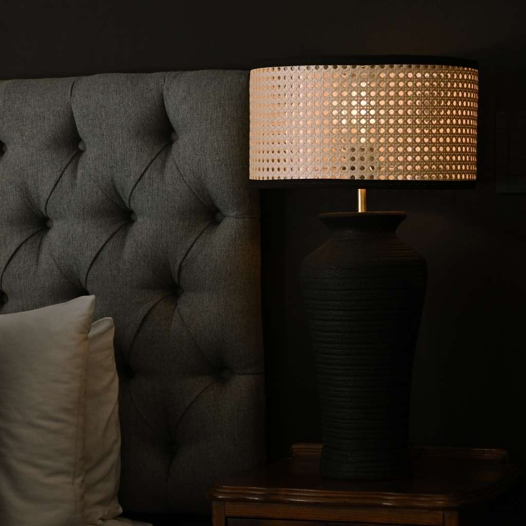 Thull | Artisan Table Lamp