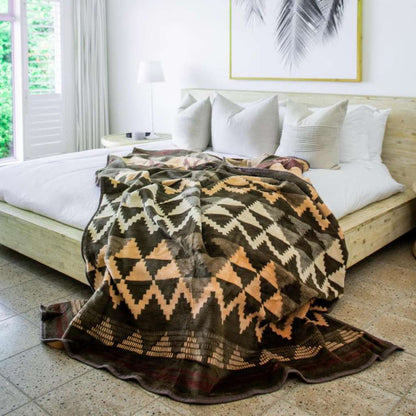 Lifestyle image of the Zulu Basket Coffee/Clay 1